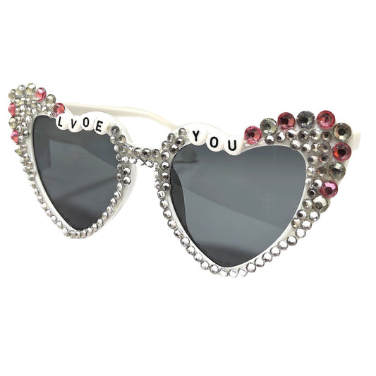 Multiple Types of Cross-Border Heart-Shaped Sunglasses for Weddings and Parties, Birthday Gift Decorations, Bridesmaid Heart-Shaped Cat-Eye Sunglasses