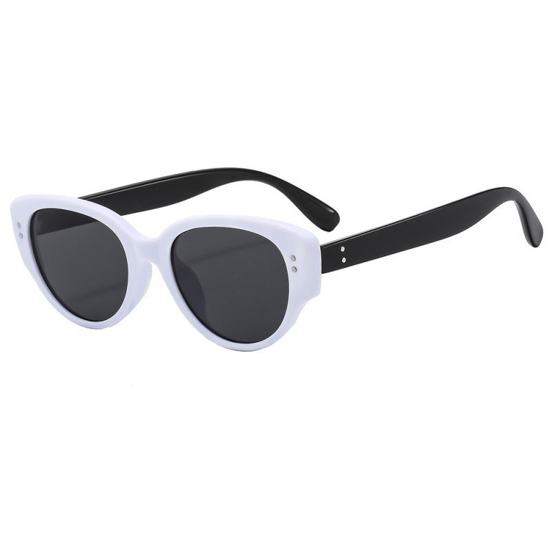 Sunglasses for Women, Retro Cat-Eye Fashion Stylish Small Frame Trendy Cool Sunglasses for Men 2025 New Sun Protection High-End Glasses