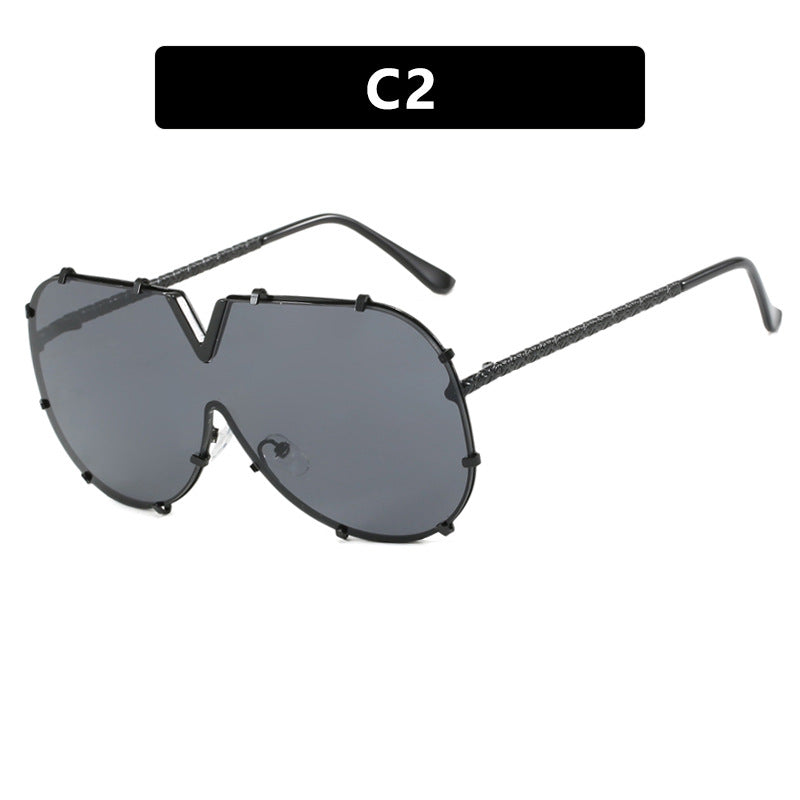 Fashion Metal One-Piece Sunglasses 2024 New Cross-Border European and American V Large Frame Sunglasses Ins Internet Celebrity Sunglasses