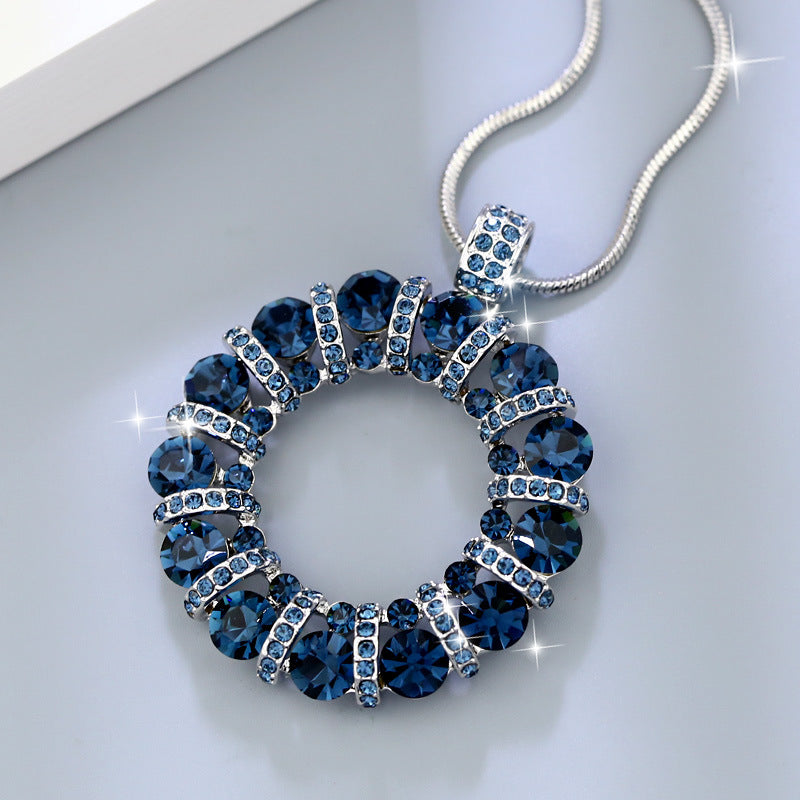 Diamond-Encrusted Circular Sweater Chain for Women 2024 New Autumn and Winter Long Necklace Clothing Accessory Geometric Shape Sparkling Diamond Pendant