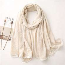 2022 spring and summer scarf women's cross-border foreign trade vintage red cotton linen feel scarf bohemian style long scarf