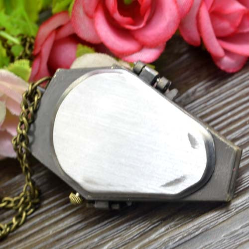 Halloween Foreign Trade Cartoon Pocket Watch Characteristic Pocket Watch Christmas Eve Green Ancient Large Pocket Watch Manufacturers Irregular Watch