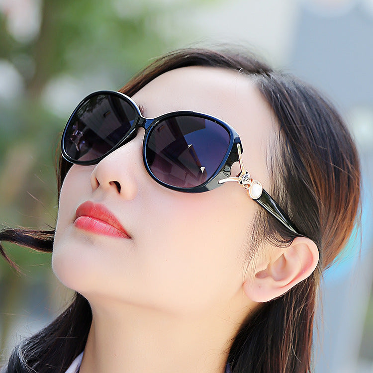 Factory wholesale new ladies sunglasses classic glasses pearl fox head progressive color fashion sunglasses wholesale
