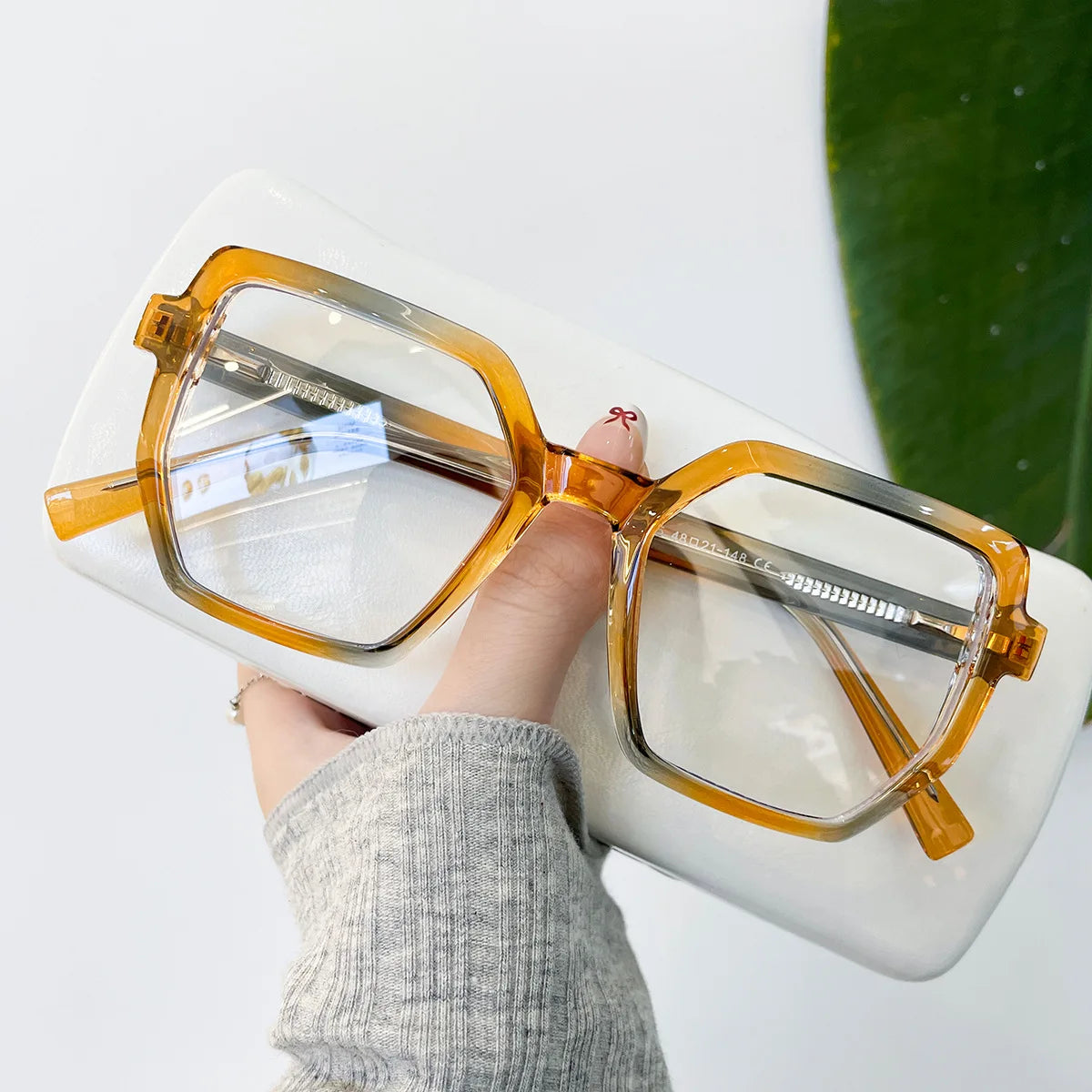 Anti Uv400 Outdoor Computer TR90 Spring Hinge Irregular Oversize Antireflet Lunettes Women Photochromic Blue Light Glasses Solid