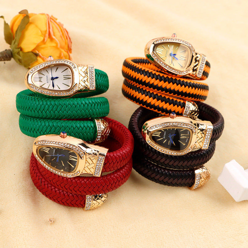 New Cross-Border Snake-Shaped Watch, Fashionable and Creative Personalized Quartz Watch for Women, Diamond-Encrusted Leather Strap Bracelet, Fashionable Watch