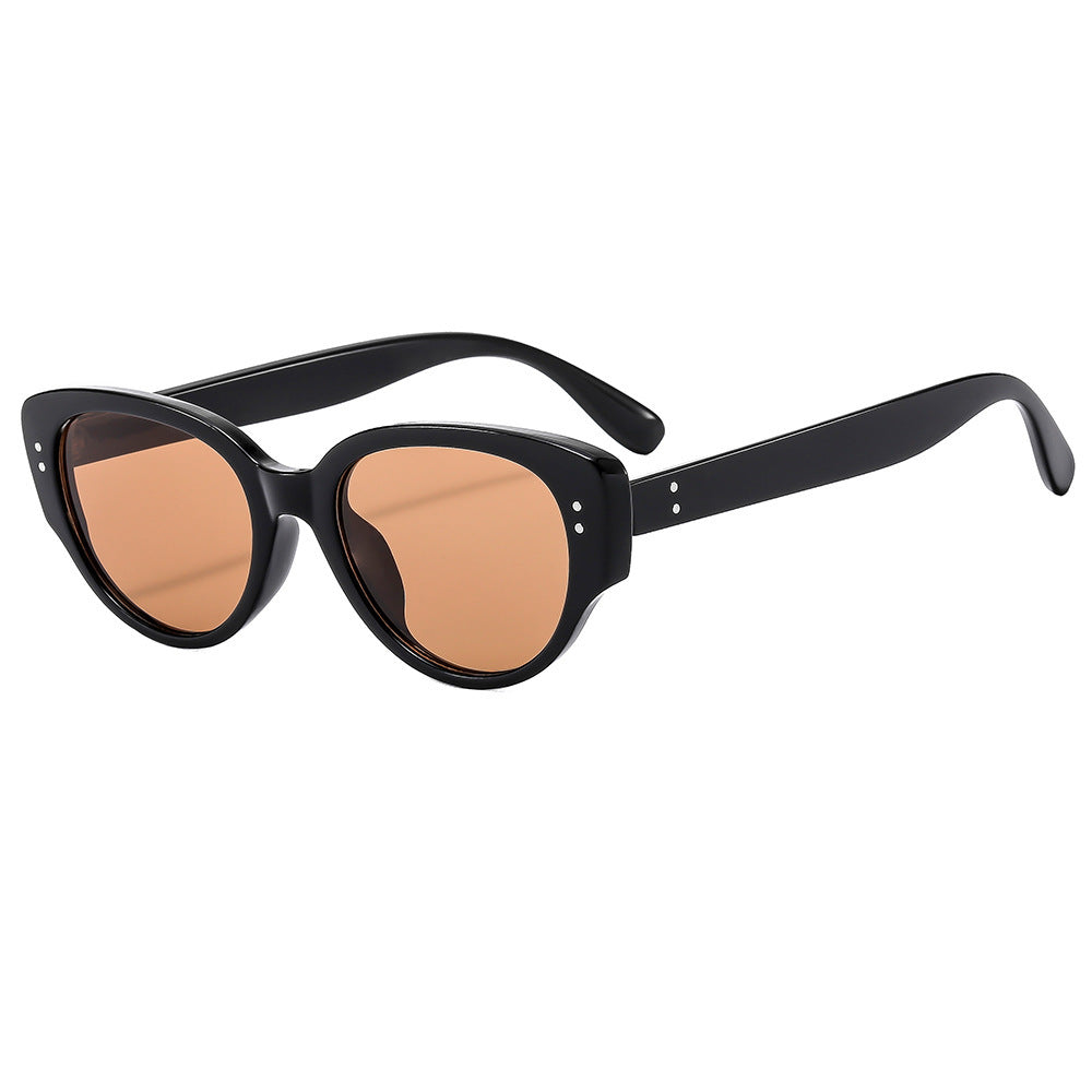 Sunglasses for Women, Retro Cat-Eye Fashion Stylish Small Frame Trendy Cool Sunglasses for Men 2025 New Sun Protection High-End Glasses