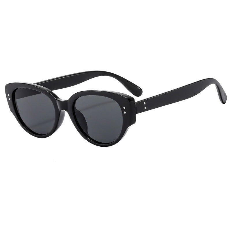 Sunglasses for Women, Retro Cat-Eye Fashion Stylish Small Frame Trendy Cool Sunglasses for Men 2025 New Sun Protection High-End Glasses