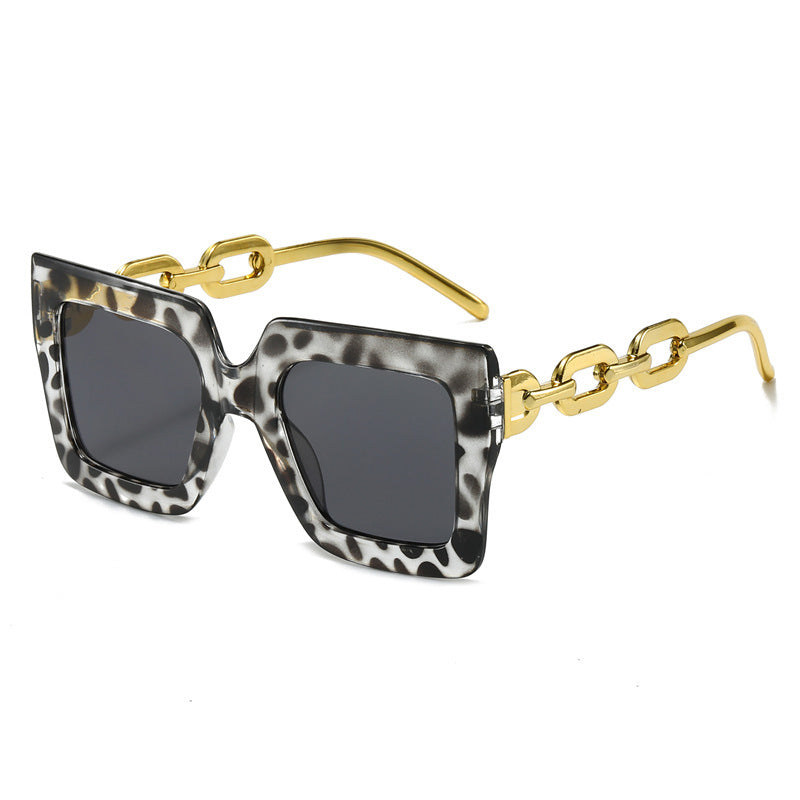 New Cross-Border Chain Anti-Uv Sunglasses European and American Fashion Square Frame Women's High-End Sun Light Luxury Style Square