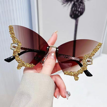 Cross-border New Butterfly Shape Diamond Rimless Sunglasses Women's Fashion Personality Exaggerated Sunglasses European and American Internet Red Broken Diamond