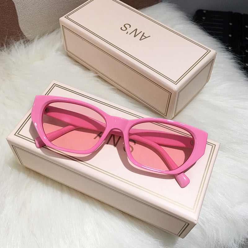 Cat-Eye Small Frame Irregular Sunglasses 2024 New Internet Celebrity High-End Sunglasses Anti-Uv Trendy Sunglasses