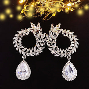 Earrings 18k European and American Women's Temperament Day South Korea Rose Zircon Simple Joker European and American Sweet Jewelry 6153