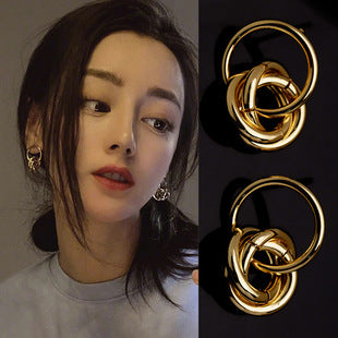 European and American fashion retro zircon four-claw earrings high-grade temperament simple zircon female silver pin earrings flash earrings