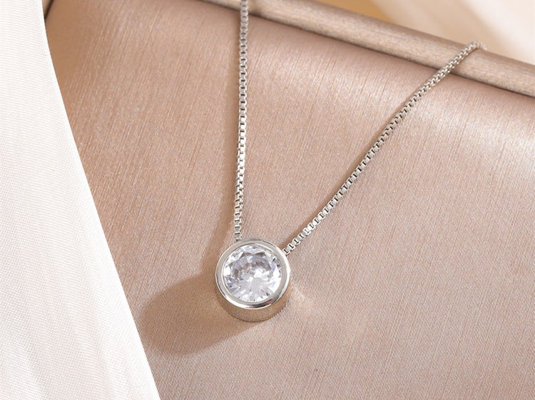 Fashion simple small circle single diamond personality necklace female temperament clavicle chain