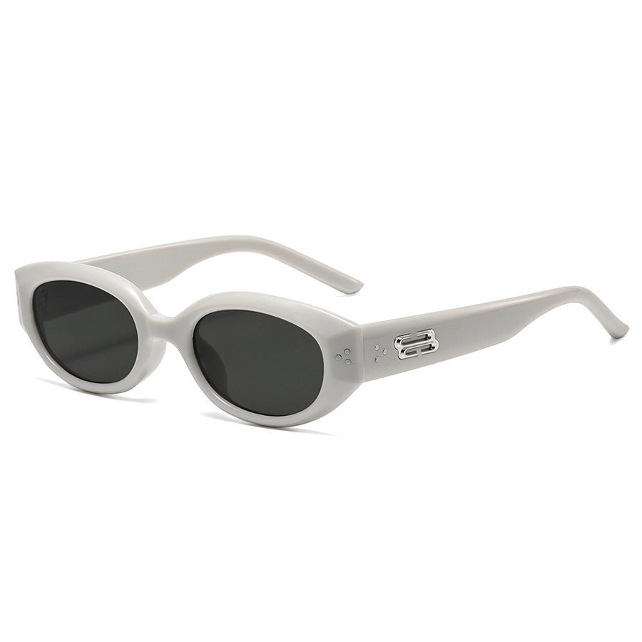 Retro Black Frame Rice Nail Irregular gm Cat's Eye Sunglasses Men's 2025 New Fashionable Street Photoshoot Sunglasses Women's High-end Sense