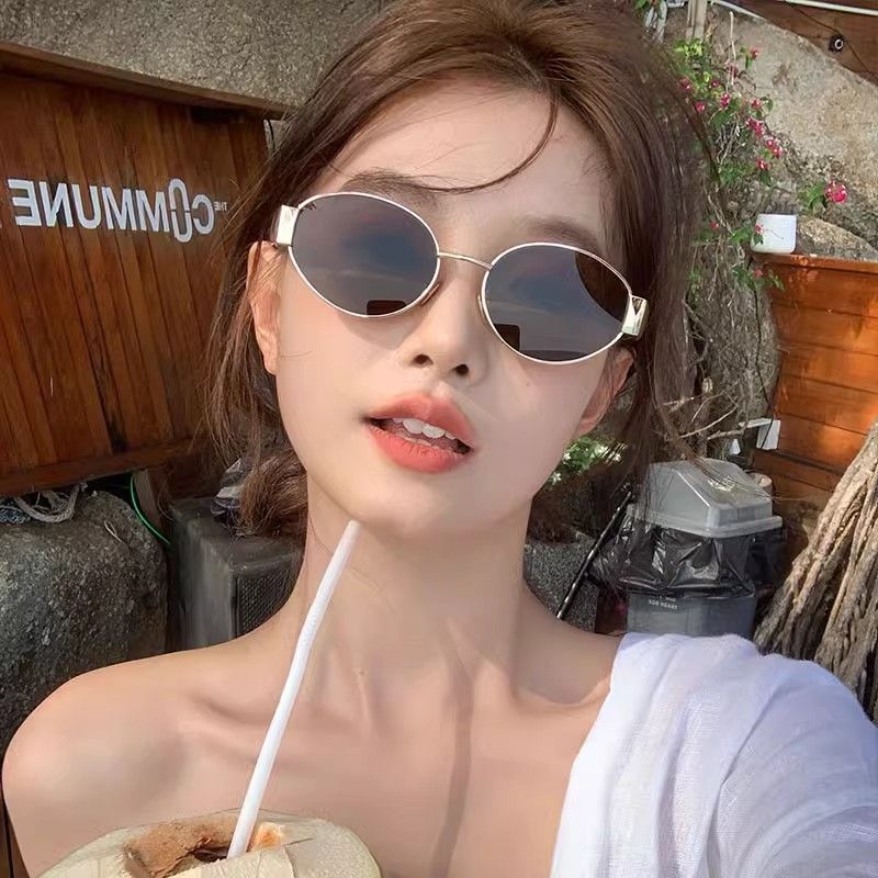 Cross-border New Arc de Triomphe Oval Metal Small Frame Sunglasses Women's High-end Fashion Street Photograph Sunglasses Sunglasses