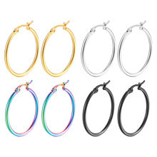 ins European and American Widened Arc Stainless Steel Earrings Advanced Sense Titanium Steel Earrings 18K Gold Light Luxury Women's Earrings