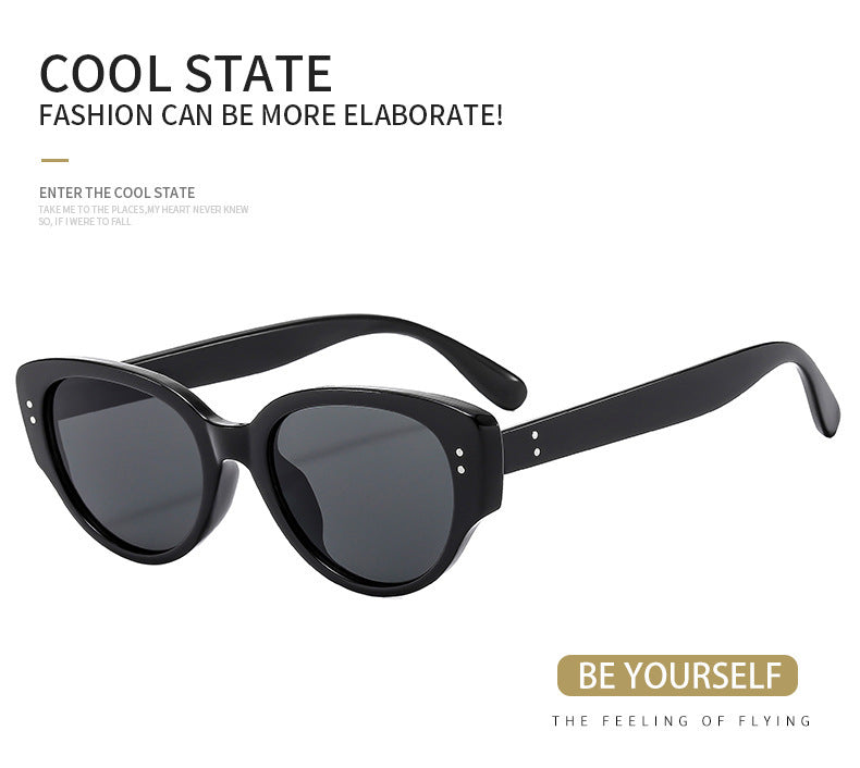 Sunglasses for Women, Retro Cat-Eye Fashion Stylish Small Frame Trendy Cool Sunglasses for Men 2025 New Sun Protection High-End Glasses
