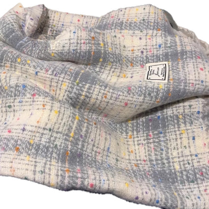 2025 New Korean Style Gypsophila Plaid Scarf Women's Autumn and Winter Student Couple Shawl Versatile Warm Scarf Wholesale