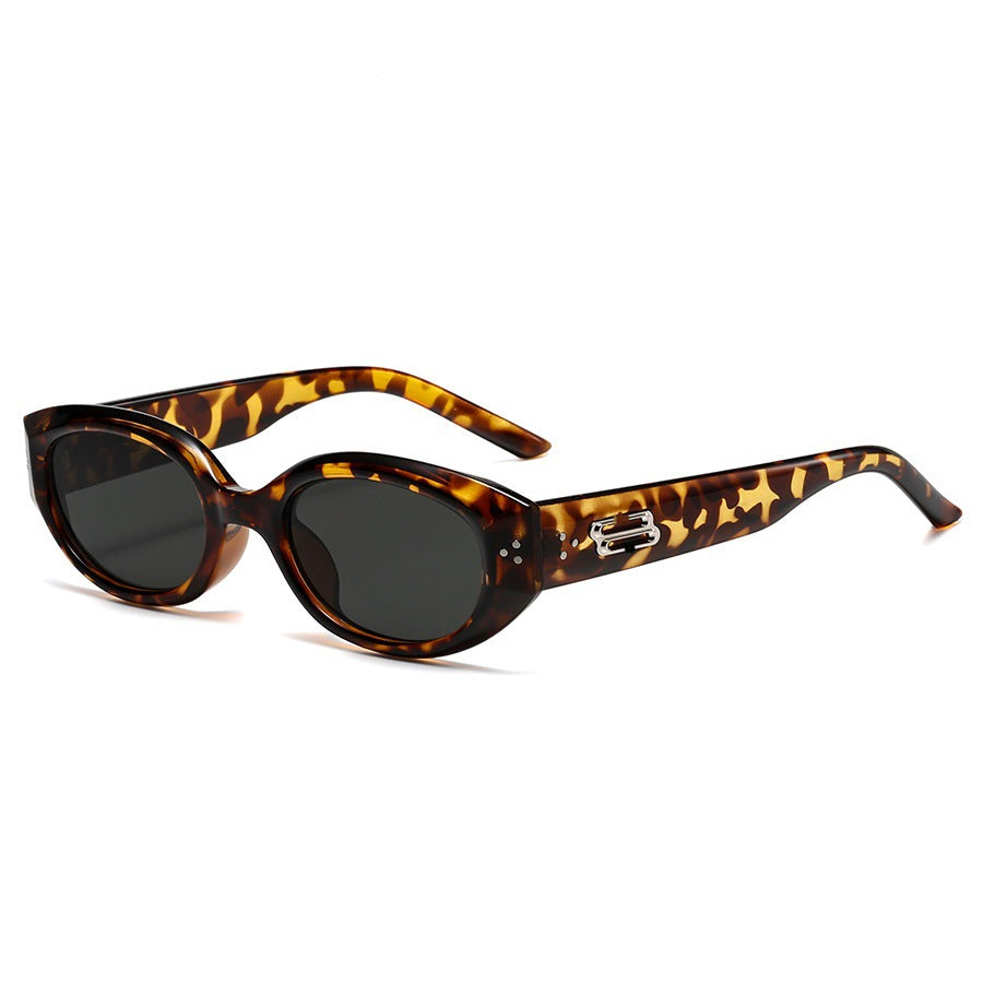 Retro Black Frame Rice Nail Irregular gm Cat's Eye Sunglasses Men's 2025 New Fashionable Street Photoshoot Sunglasses Women's High-end Sense