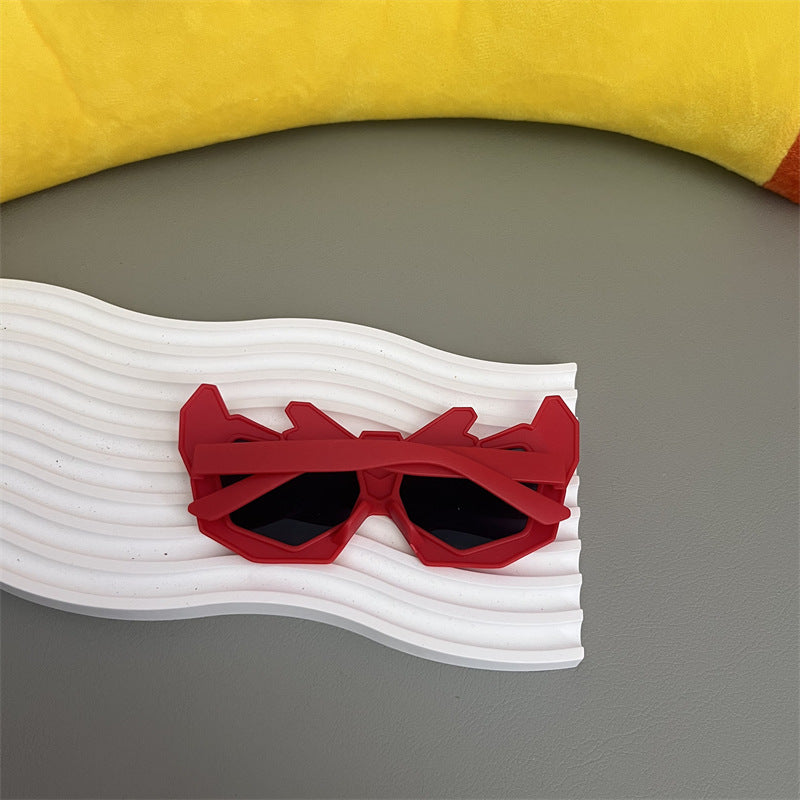 New Baby Sunglasses, Cute Boy Cartoon Mecha, Funny Street Photography, Trendy Anti-Uv Sunscreen Children's Sunglasses