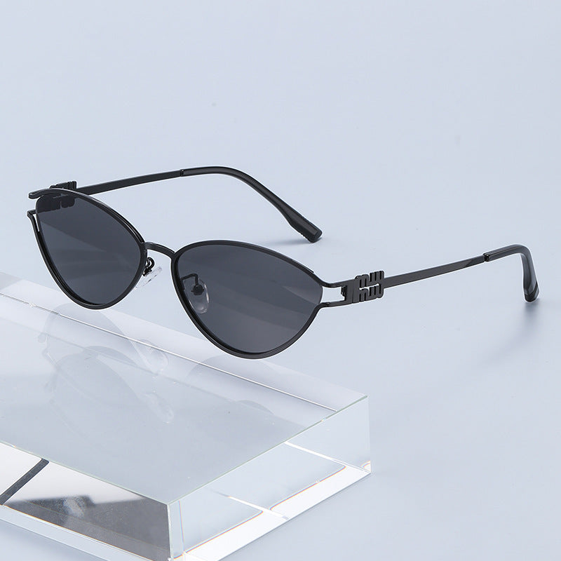 Fashionable Metal Cat-Eye Sunglasses European and American Trendy Women's Sunglasses Light Luxury High-End Anti-Uv Sunglasses for Men