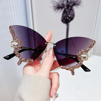 Cross-border New Butterfly Shape Diamond Rimless Sunglasses Women's Fashion Personality Exaggerated Sunglasses European and American Internet Red Broken Diamond