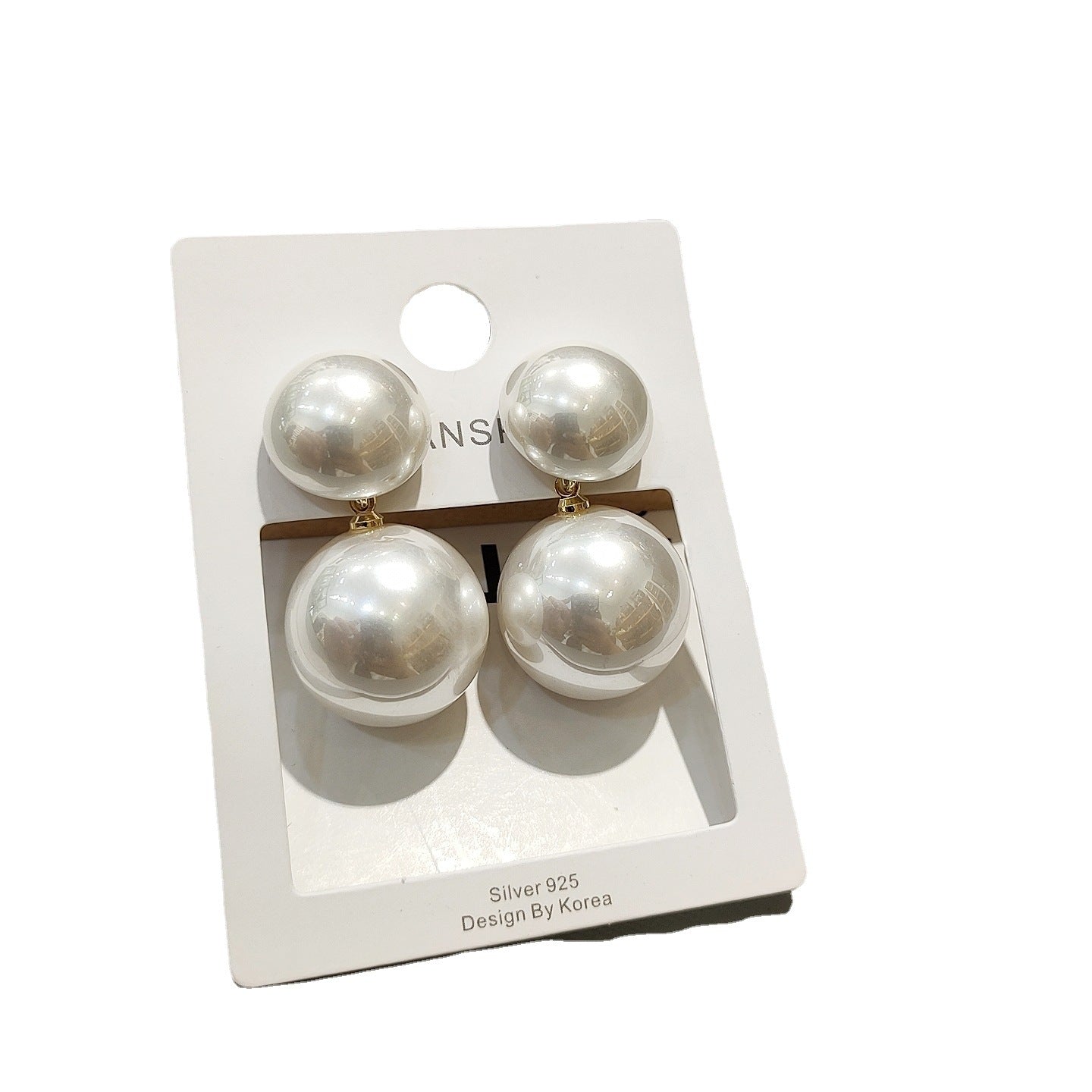South Korea Dongdaemun Spring New exaggerated retro big pearl stud earrings cold style elegant female silver needle earrings wholesale