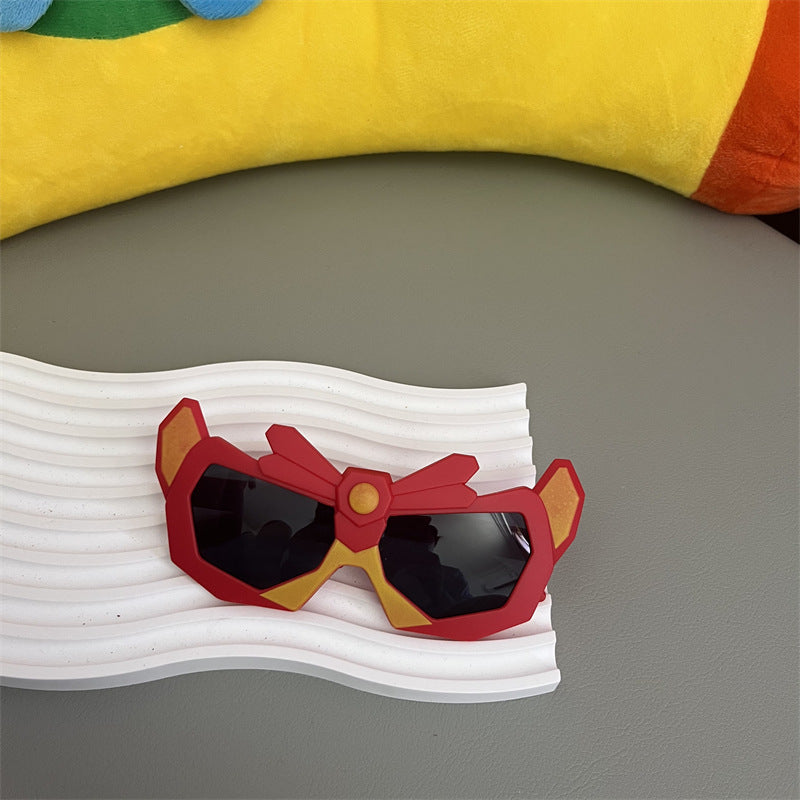New Baby Sunglasses, Cute Boy Cartoon Mecha, Funny Street Photography, Trendy Anti-Uv Sunscreen Children's Sunglasses