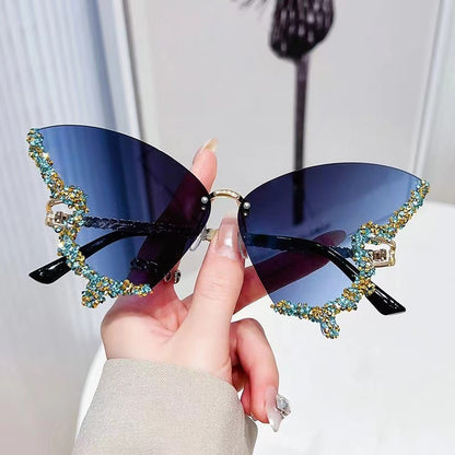 Cross-border New Butterfly Shape Diamond Rimless Sunglasses Women's Fashion Personality Exaggerated Sunglasses European and American Internet Red Broken Diamond