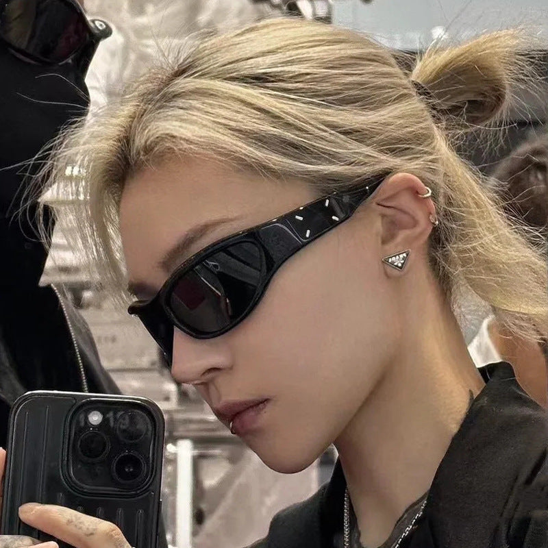 2023 New Y2K Hot Girl Cycling Sunglasses Future Technology Sunglasses Concave Shape Photo Sunglasses Trendy
