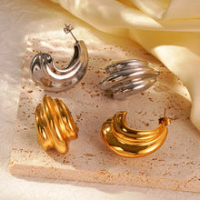 ins European and American Widened Arc Stainless Steel Earrings Advanced Sense Titanium Steel Earrings 18K Gold Light Luxury Women's Earrings