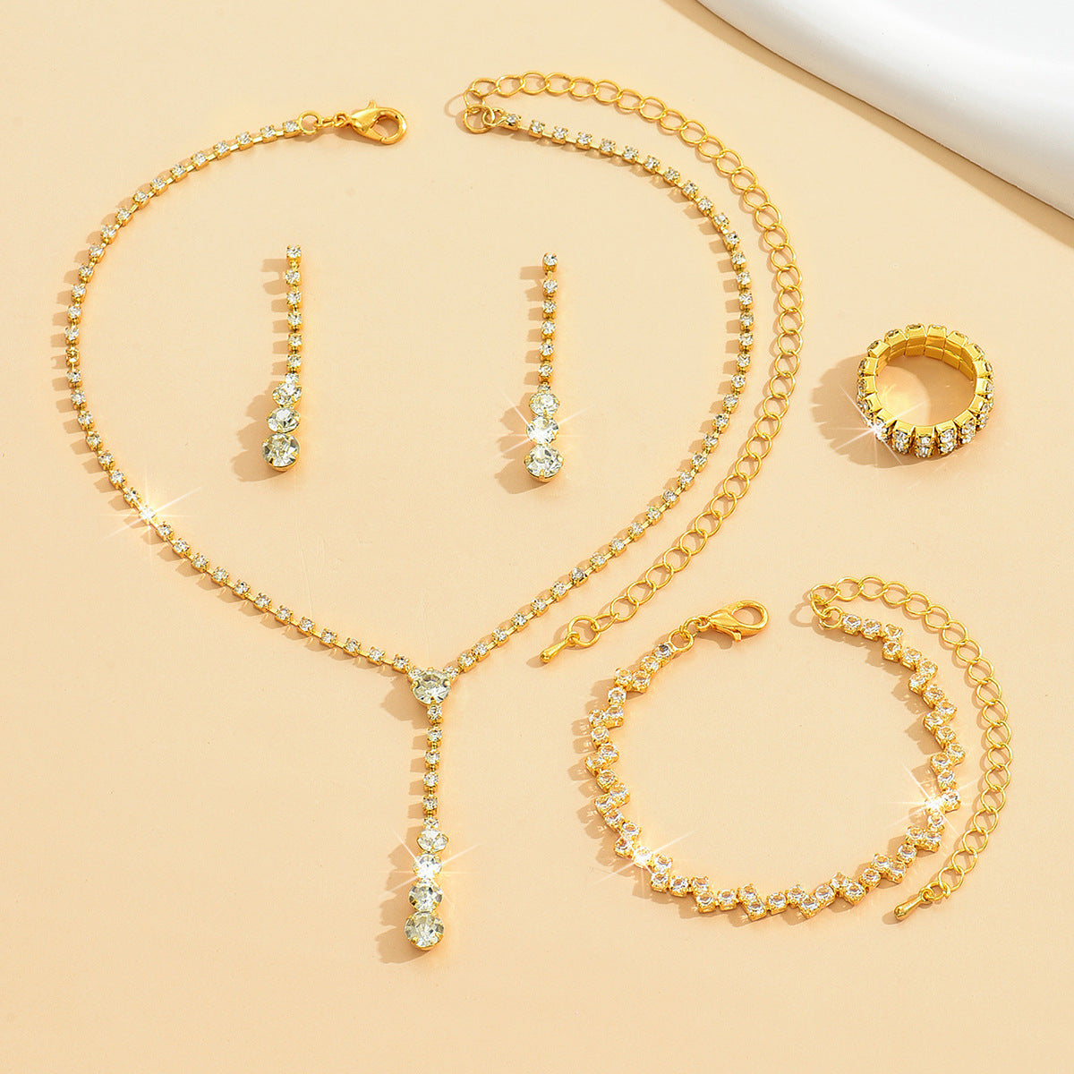 Factory Direct Approval Fashion Wedding Wedding Photography Accessories Earrings Necklace Bracelet Set Combination Multiple Choice