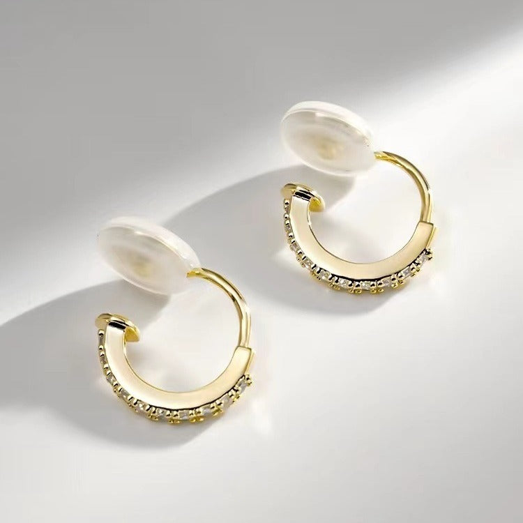 Simple Daily Exquisite Small Ear Clip One-piece Painless Mosquito Incense Plate Earrings Women's Temperament All-match Commuter Ear Accessories