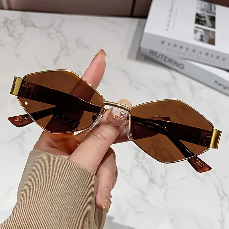 2026 New European and American Fashion Polygonal Rhombus Metal Sunglasses for Women, Trendy and Unique Wide Temple Sunglasses