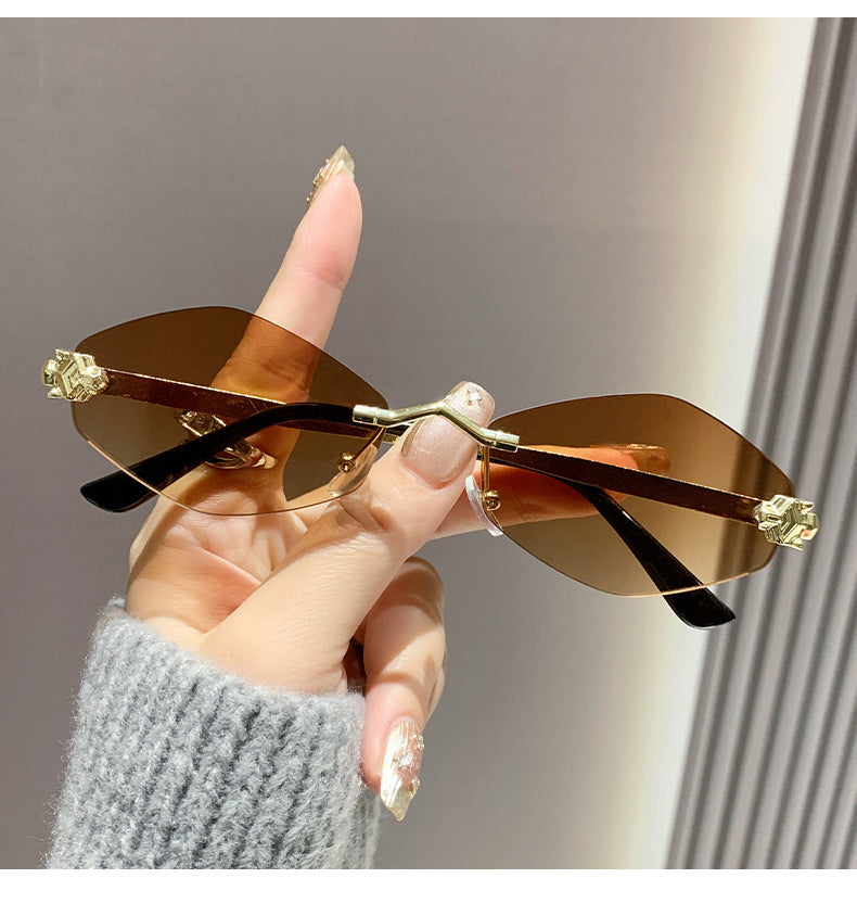 Frameless diamond personality sunglasses 2024 new sunscreen European and American trend sunglasses high sense sunglasses ladies