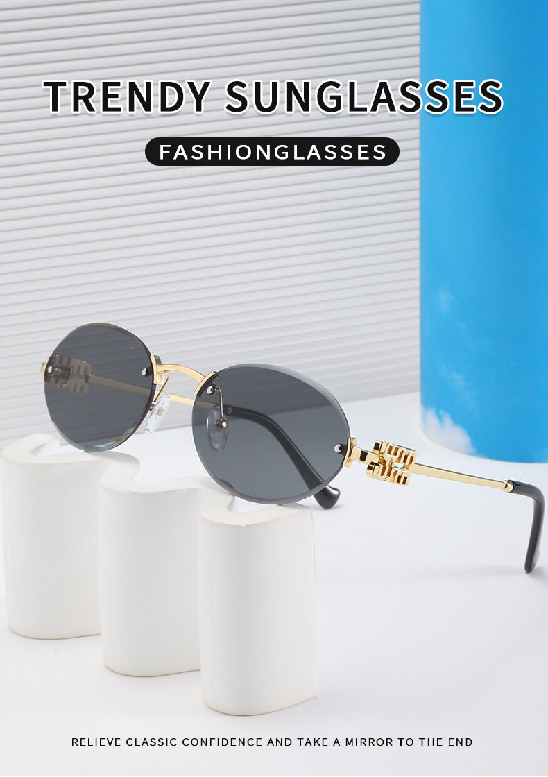 Frameless Letter Sunglasses with a High-End Feel, Personalized Metal Street Style Sunglasses, Retro Internet Celebrity Street Style, Trendy Sweet and Cool Hot Girl Sunglasses