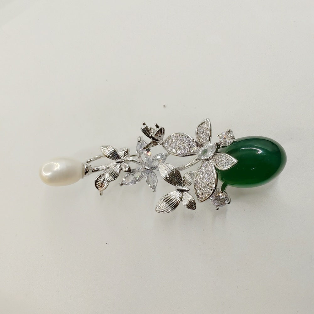 New Flower Brooch High Sense Niche Inlaid Zircon Corsage Women's Clothing Accessories All-match Clothing Accessories in stock