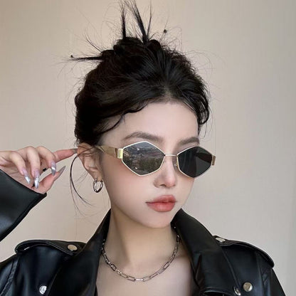 Metal Frame Arc de Triomphe Sunglasses Women's High-end Sense Small Frame Polygon European and American Style Cat Eye Small Face Funny