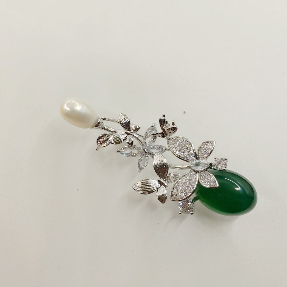 New Flower Brooch High Sense Niche Inlaid Zircon Corsage Women's Clothing Accessories All-match Clothing Accessories in stock