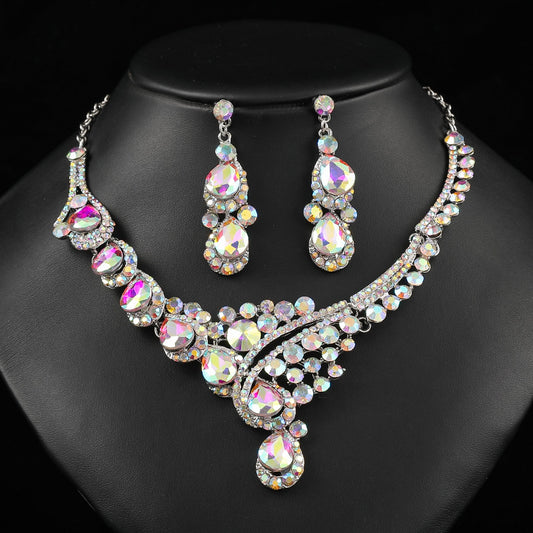 European and American accessories exaggerated retro necklace set women's luxury crystal banquet dress accessories clavicle chain factory direct sales