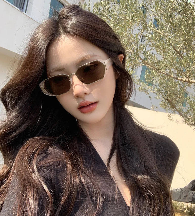 Small ice sunglasses women's high-end sense retro potato glasses 2025 new sunglasses UV protection