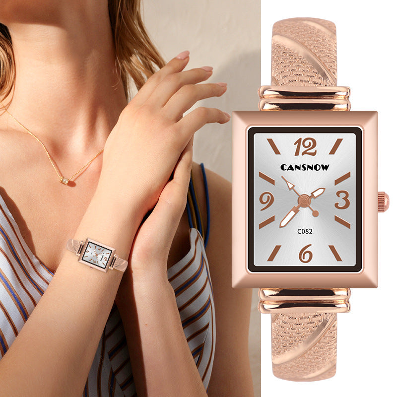 CANSNOW new hot sale Women's Watch All-match golden bracelet personality fashion bracelet quartz watch for women