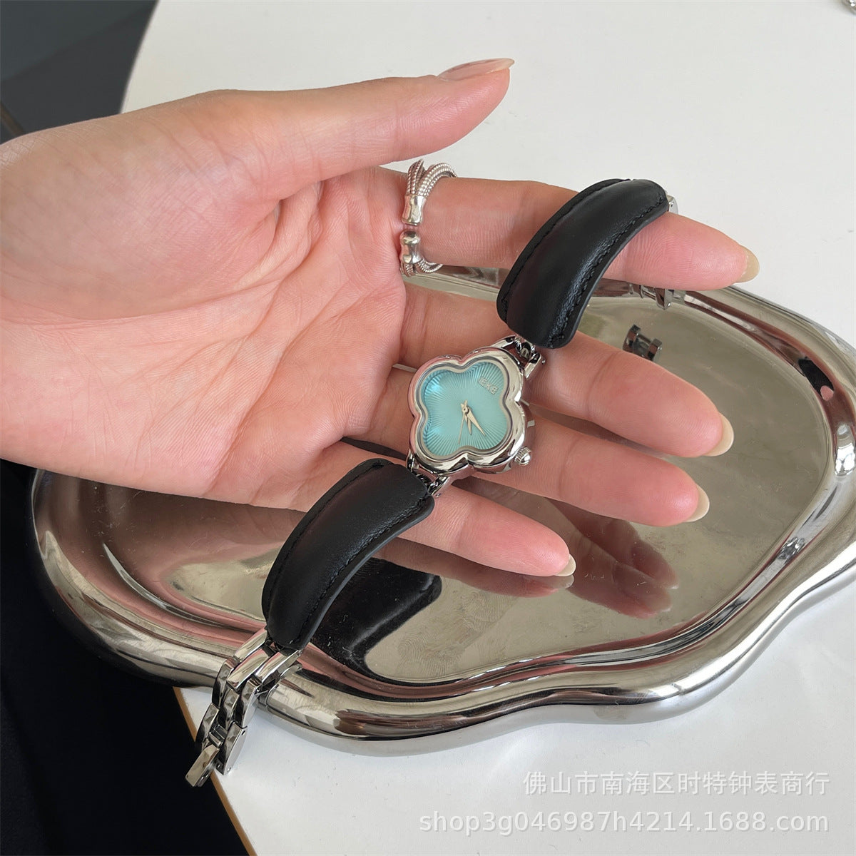 IEKE Fashion Light Luxury Four-leaf Clover Small Chanel Style Leather Bracelet Watch Women's Wristwatch High-end Light Luxury Internet Celebrity Hair