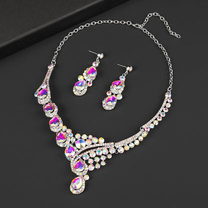 European and American accessories exaggerated retro necklace set women's luxury crystal banquet dress accessories clavicle chain factory direct sales
