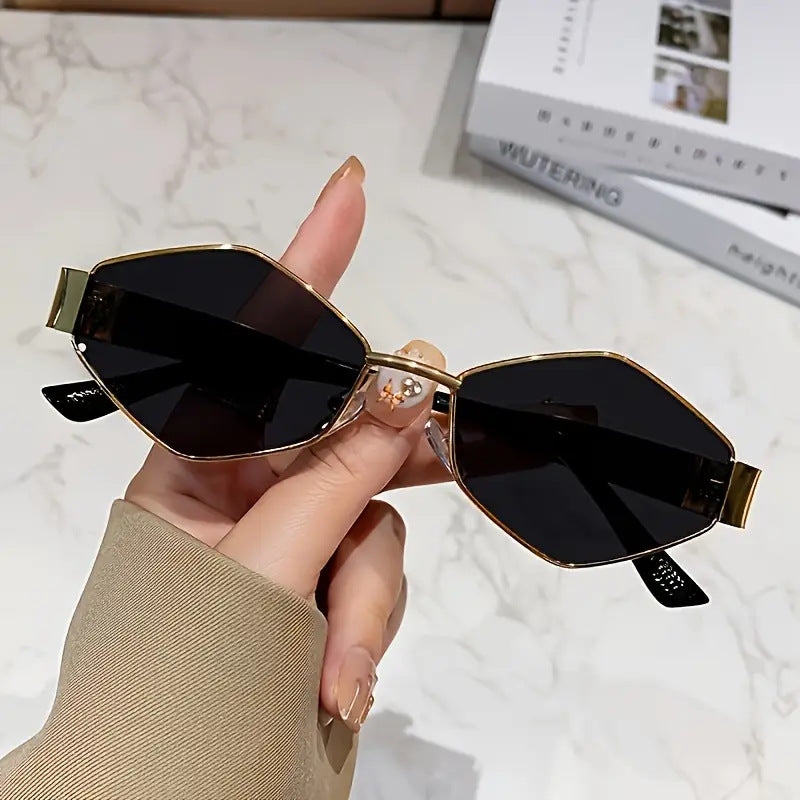 2026 New European and American Fashion Polygonal Rhombus Metal Sunglasses for Women, Trendy and Unique Wide Temple Sunglasses