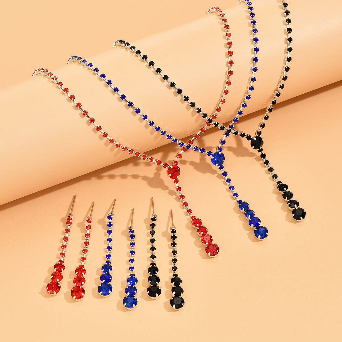 Factory Direct Approval Fashion Wedding Wedding Photography Accessories Earrings Necklace Bracelet Set Combination Multiple Choice