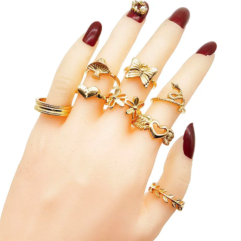 Silver Plated Zinc Alloy Women Rings With Flower Spider Snake Design