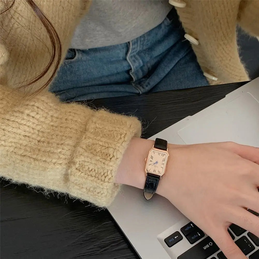 Light Luxury Elegant Women's Quartz Watch Portable Simple Ladies Business Watches Exquisite Waterproof Women's Wrist Watch Women