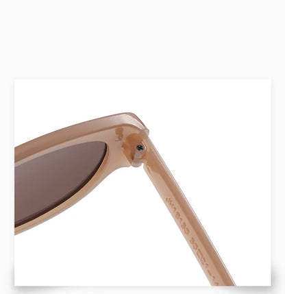 Vintage Black-framed Unique Plain Face-shaped Sunglasses With Cat-eye Round Lenses, Slimming Effect For Oval Face Women 18153