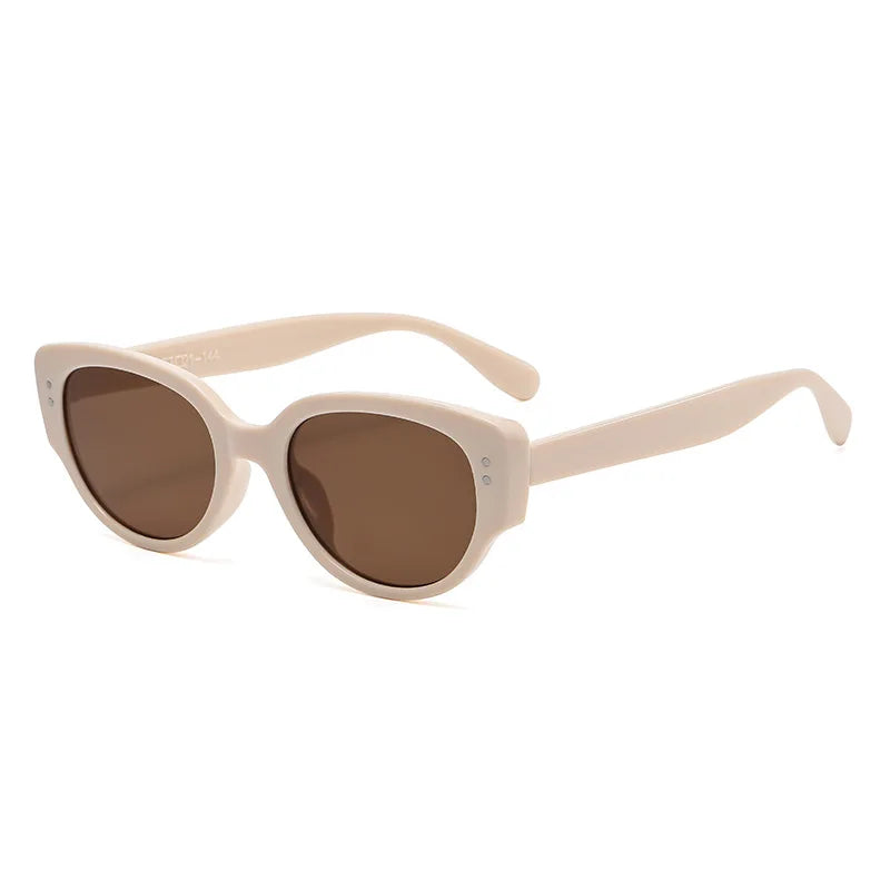 Vintage Black-framed Unique Plain Face-shaped Sunglasses With Cat-eye Round Lenses, Slimming Effect For Oval Face Women 18153
